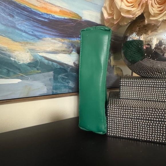 Green Quilted Pouch - Picture 3 of 7